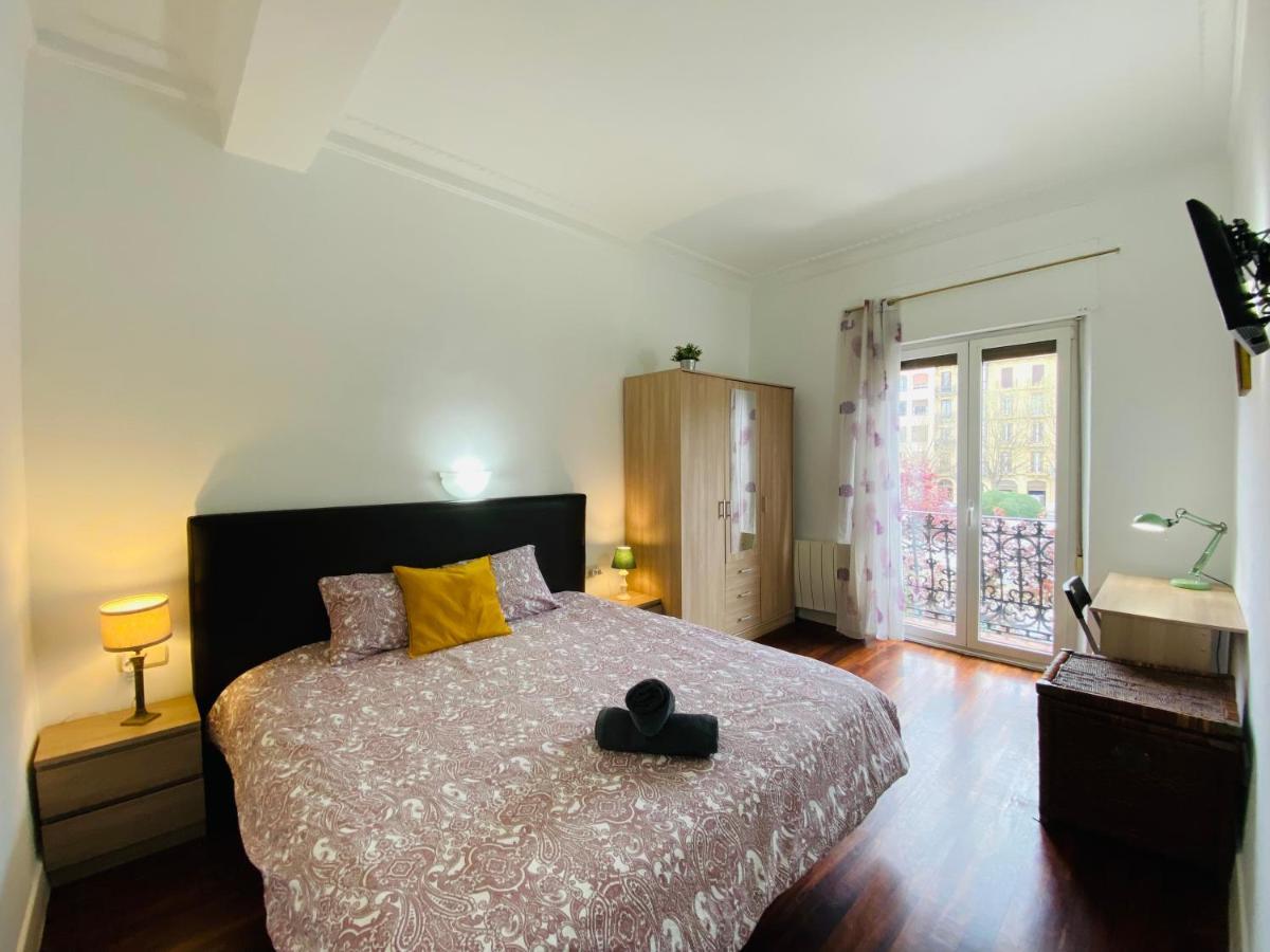 La Plaza Apartment Сан Себастиан Екстериор снимка